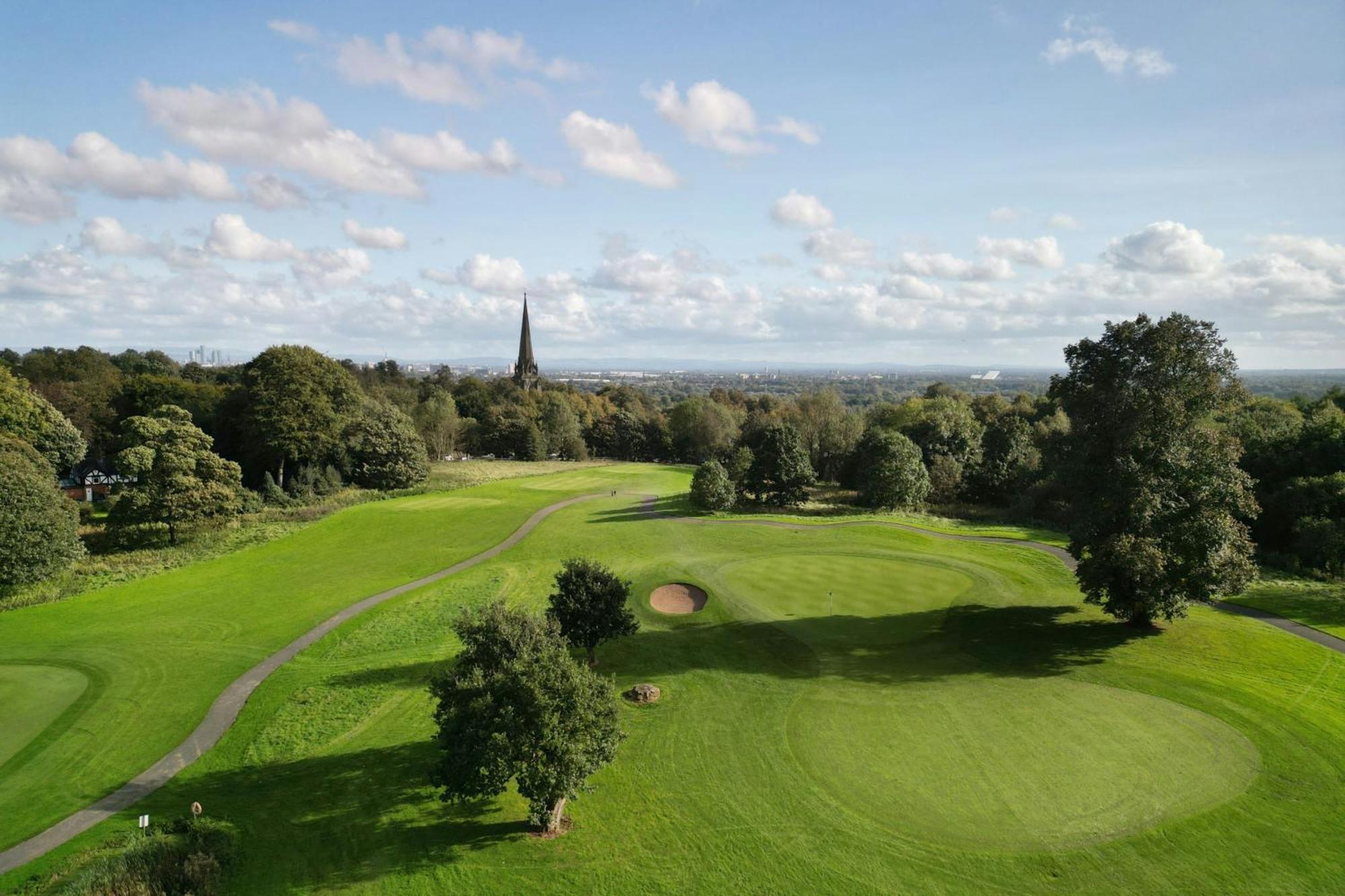 Delta Hotels By Marriott Worsley Park Country Club מראה חיצוני תמונה